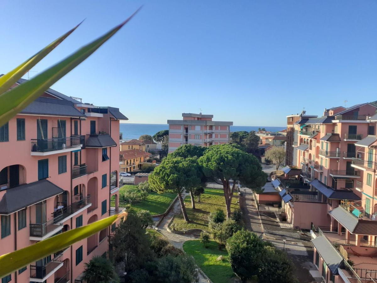 Andora Fronte Mare Apartment Exterior photo